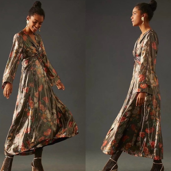 Anthropologie Dresses & Skirts - Like new Anthropologie Caballero Metallic Floral Deep V-Neck Maxi Dress size S.